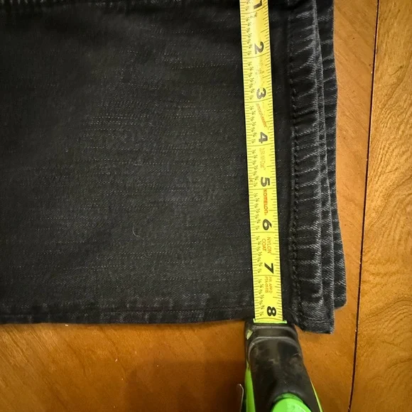 Silver Brand - Black Jeans for Women - Picture 6 of 7